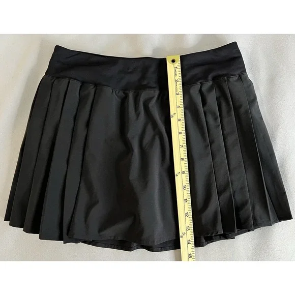 Lululemon Women's Skort Black Pleated‎ Run Tennis Golf Sz 8 Gym Training Pockets
